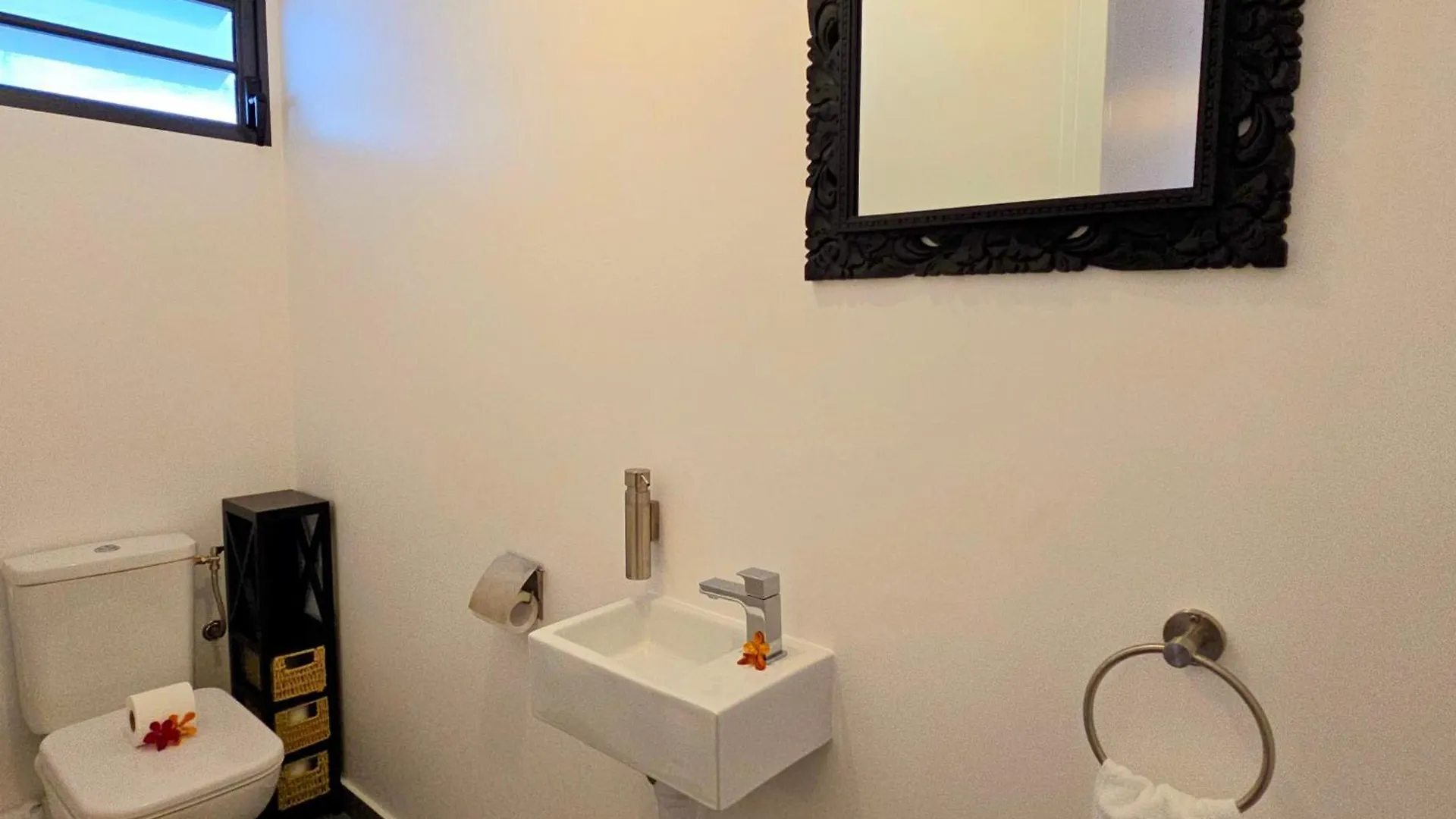 Ateatea Apartment On The Heights Of The Papeete - 2 Bdr - Ac - Wifi -Pool Tatil Evi